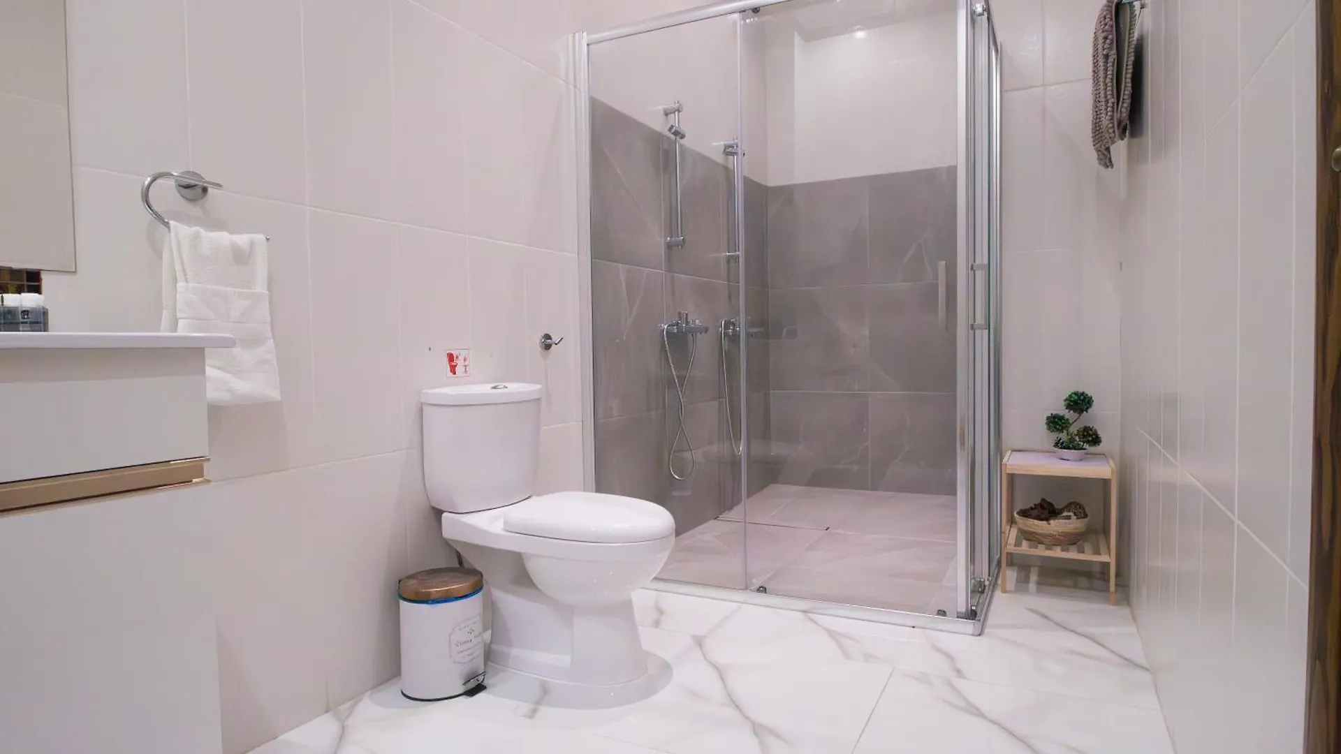 Maestro Sea - View Apartment Larnaca